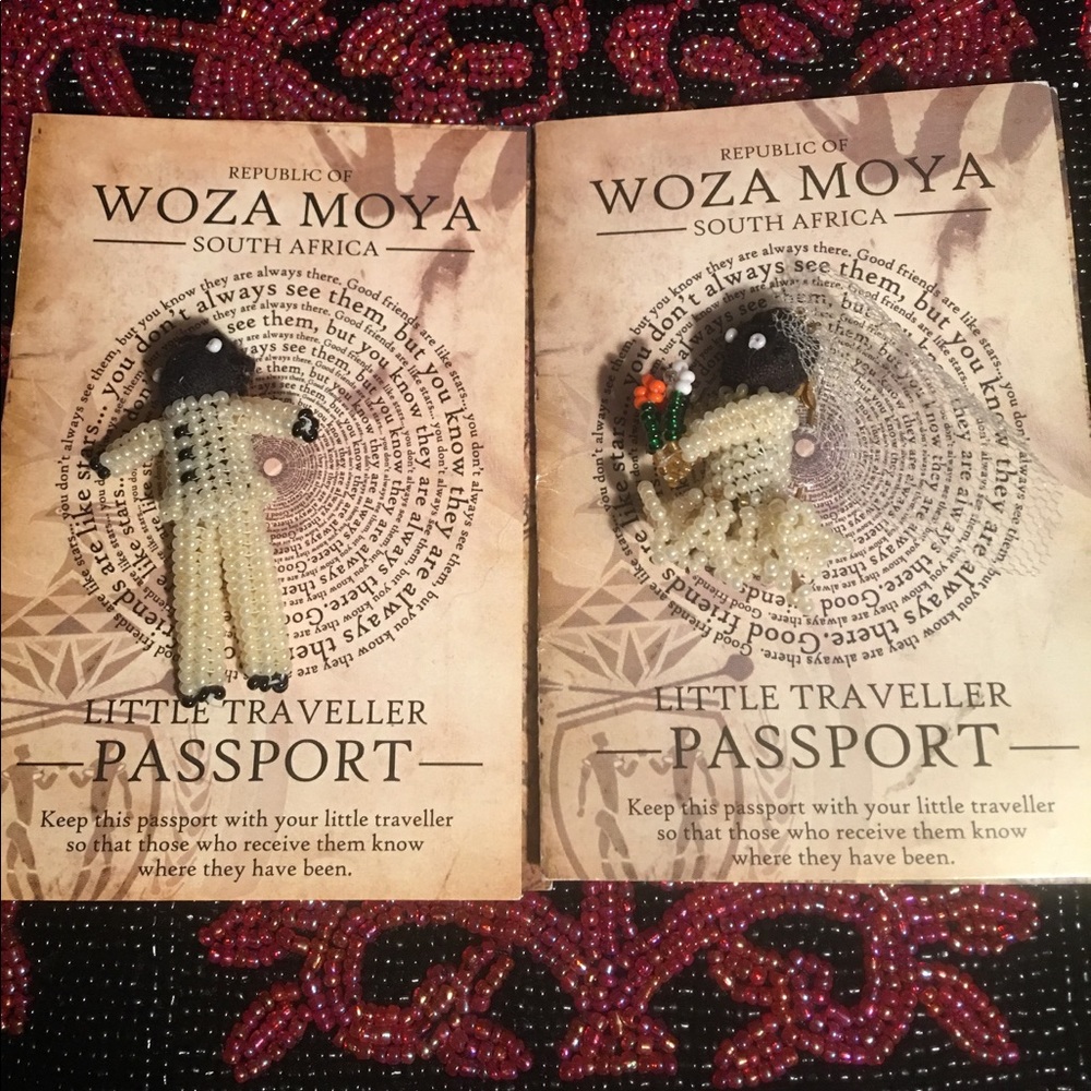 LITTLE TRAVELLER WEDDING COUPLE PINS